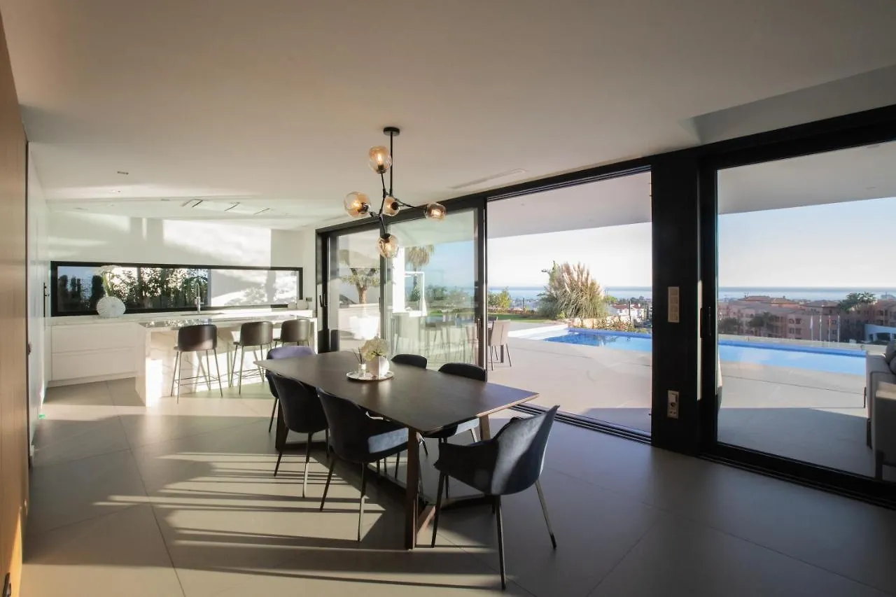 Modern Luxury Villa In Los Flamingos Estepona Espagne